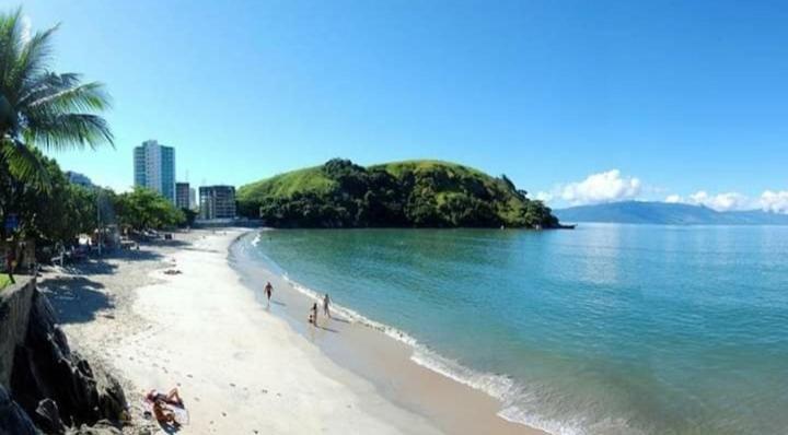 Apartamento Dona Frida Prainha Com Wifi Pe Na Areia Caraguatatuba Εξωτερικό φωτογραφία