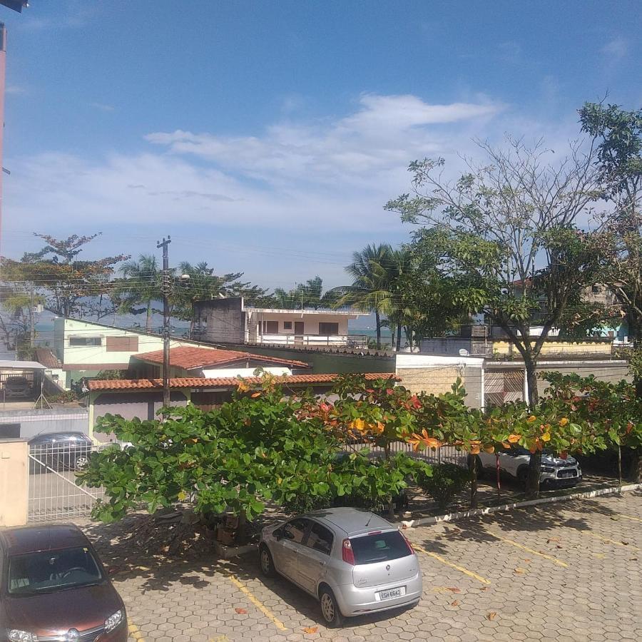 Apartamento Dona Frida Prainha Com Wifi Pe Na Areia Caraguatatuba Εξωτερικό φωτογραφία