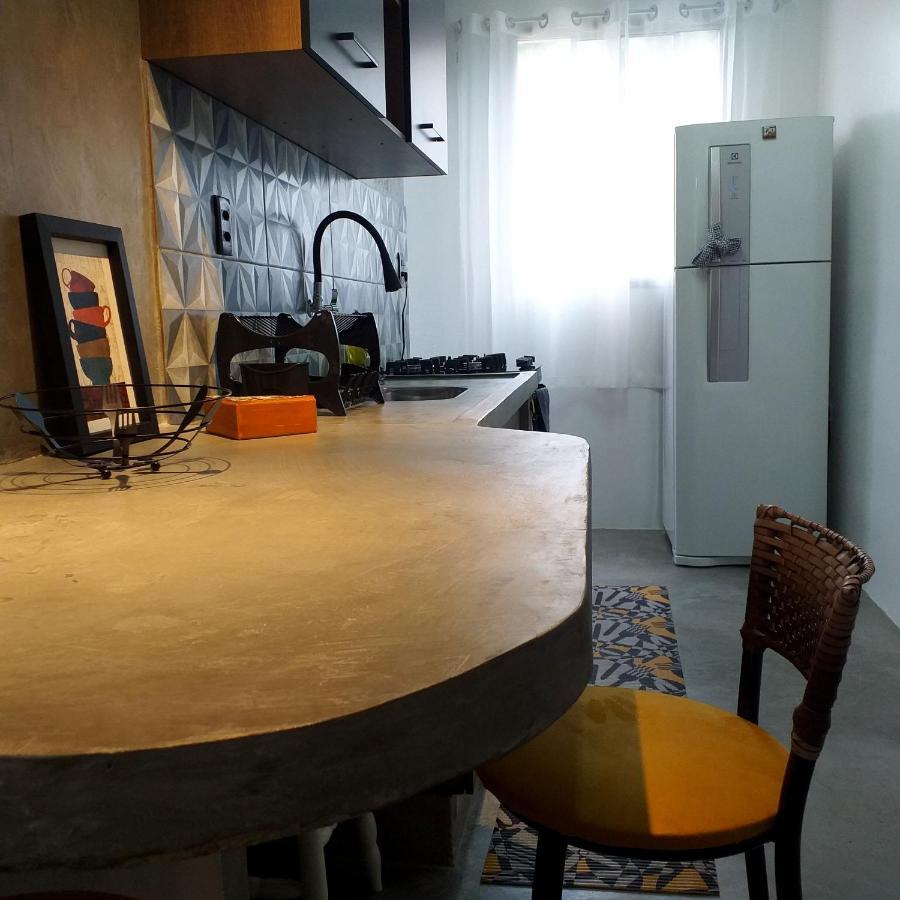 Apartamento Dona Frida Prainha Com Wifi Pe Na Areia Caraguatatuba Εξωτερικό φωτογραφία
