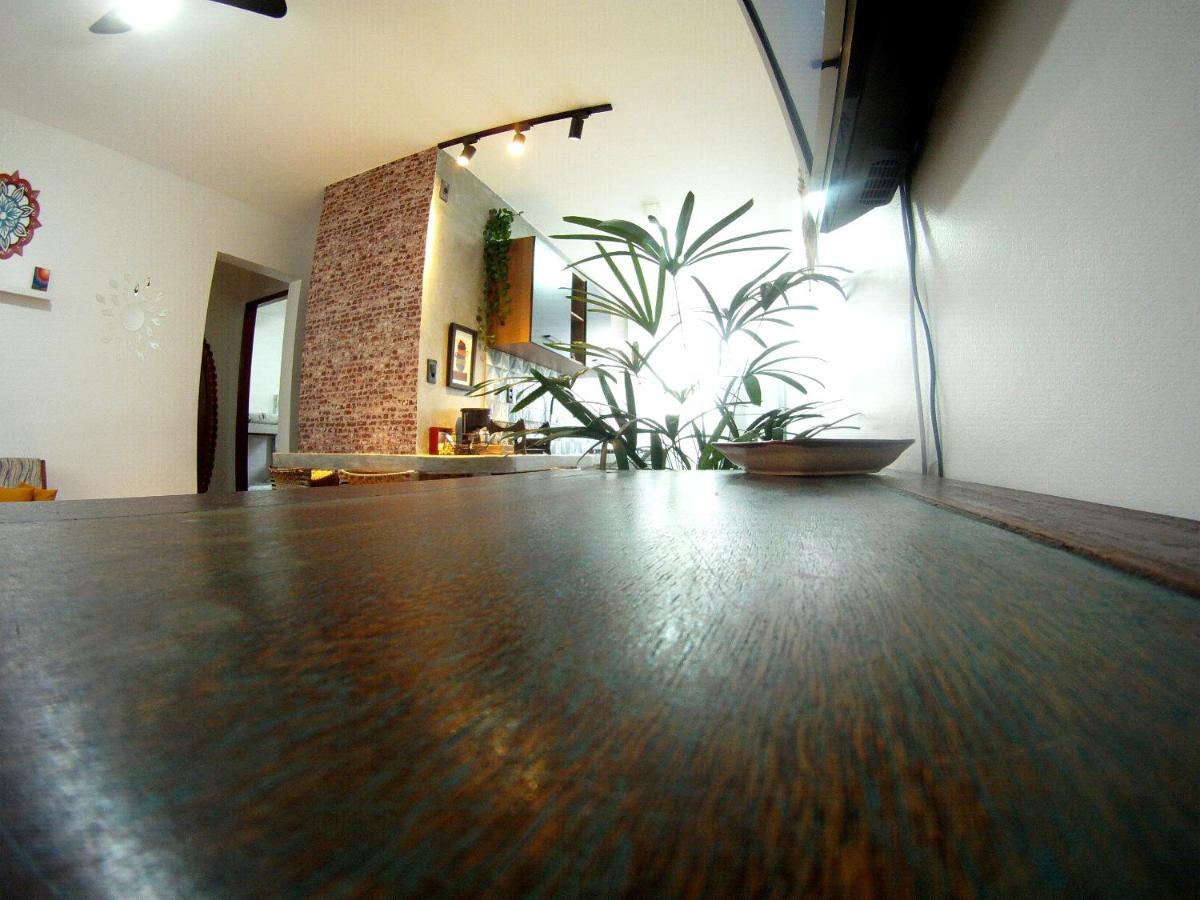Apartamento Dona Frida Prainha Com Wifi Pe Na Areia Caraguatatuba Εξωτερικό φωτογραφία